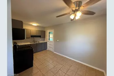 1012 Meadowbrook Boulevard, High Point, NC 27260 - Photo 4