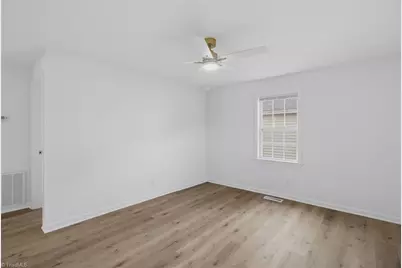 931 Marlboro Street, High Point, NC 27260 - Photo 8