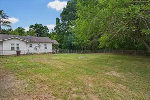 931 Marlboro St, High Point, NC 27260 - Photo 28
