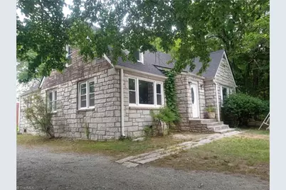 2013 Cedar Fork Drive, Greensboro, NC 27407 - Photo 8