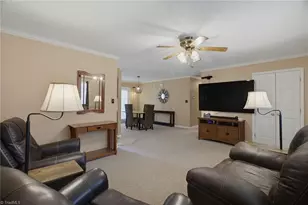 1719 Brittany Ridge Dr, Kernersville, NC 27284 - Photo 6