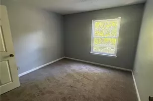 5519 Hornaday Rd, Greensboro, NC 27409 - Photo 10