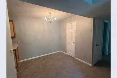5519 Hornaday Road #D, Greensboro, NC 27409 - Photo 4