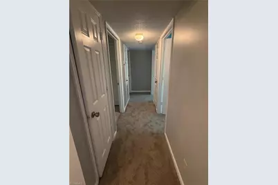 5519 Hornaday Road #D, Greensboro, NC 27409 - Photo 8