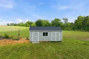 477 Rosewood Dr, Winston-Salem, NC 27127 - Photo 38
