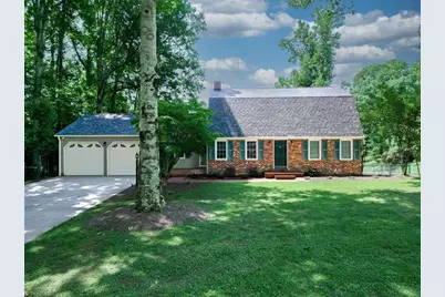 223 Knollwood Drive, Elkin, NC 28621 - Photo 2
