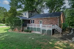 223 Knollwood Dr, Elkin, NC 28621 - Photo 48