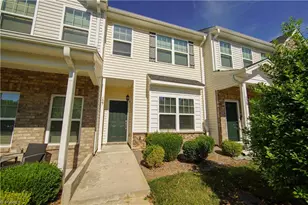 127 Sommerwall Pl, Greensboro, NC 27405 - Photo 1