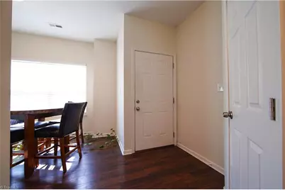 127 Sommerwall Place, Greensboro, NC 27405 - Photo 2