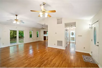 2350 Oakton Drive, Clemmons, NC 27012 - Photo 4
