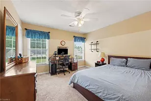 3116 Southhampton Dr, Jamestown, NC 27282 - Photo 10