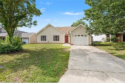 1917 Wheatfield Court, Greensboro, NC 27405 - Photo 2