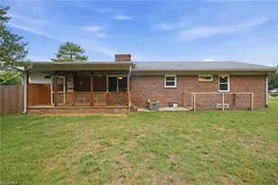 6135 Stanleyville Dr, Rural Hall, NC 27045 - Photo 24
