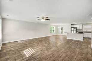1462 Mayfair Dr, Conover, NC 28613 - Photo 4