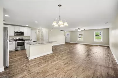 1462 Mayfair Drive, Conover, NC 28613 - Photo 6