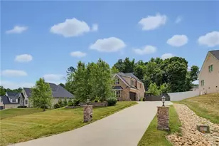 179 Pipers Rdg W, Winston-Salem, NC 27127 - Photo 2