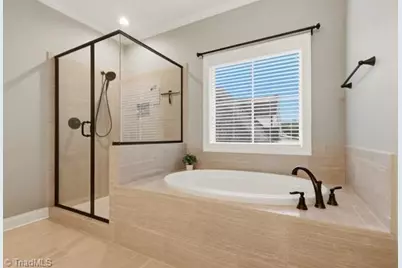 179 Pipers Ridge West, Winston-Salem, NC 27127 - Photo 20