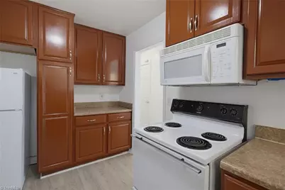 807 Tuscaloosa Street, Greensboro, NC 27406 - Photo 12
