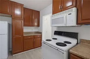 807 Tuscaloosa St, Greensboro, NC 27406 - Photo 12