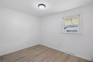807 Tuscaloosa St, Greensboro, NC 27406 - Photo 24