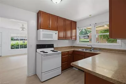 807 Tuscaloosa Street, Greensboro, NC 27406 - Photo 10