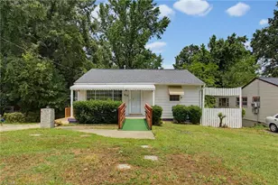 807 Tuscaloosa St, Greensboro, NC 27406 - Photo 1