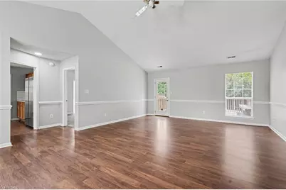 7518 Prindle Lake Drive, Charlotte, NC 28277 - Photo 2