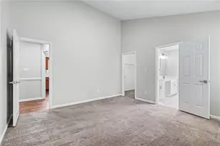 7518 Prindle Lake Dr, Charlotte, NC 28277 - Photo 14
