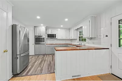 100 Malvern Court, Winston-Salem, NC 27106 - Photo 4