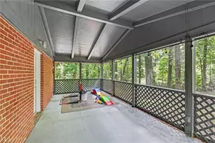 100 Malvern Ct, Winston-Salem, NC 27106 - Photo 24