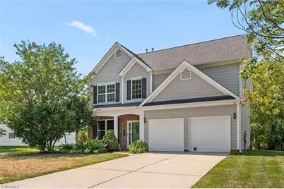 2373 Rockland Circle, High Point, NC 27265 - Photo 2