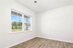 1576 Aberdeen Dr, Mebane, NC 27302 - Photo 2