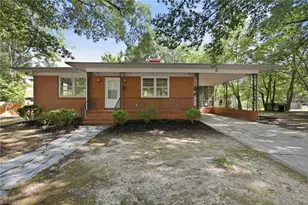912 Virginia Ave, Burlington, NC 27217 - Photo 1