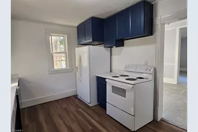 309 Taylor Street, Mount Airy, NC 27030 - Photo 10