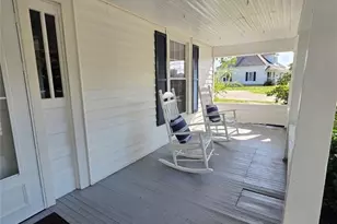 309 Taylor St, Mount Airy, NC 27030 - Photo 4