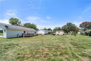 1525 Canstaff Dr, Kernersville, NC 27284 - Photo 28