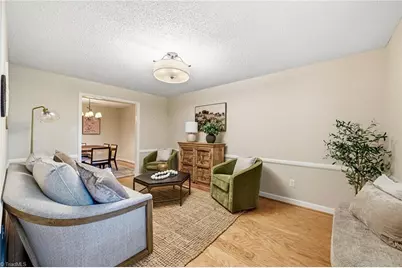 170 Farmingdale Avenue, Winston-Salem, NC 27107 - Photo 8