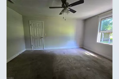 106 S Fieldcrest Road, Eden, NC 27288 - Photo 16