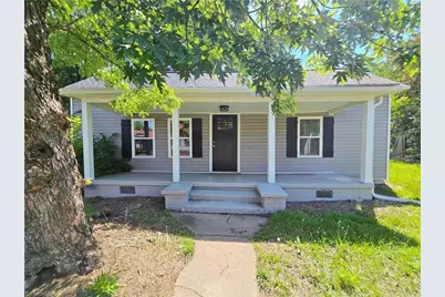 106 S Fieldcrest Road, Eden, NC 27288 - Photo 1