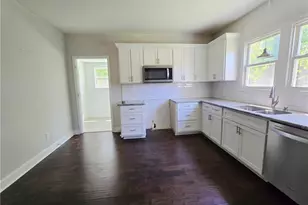 106 S Fieldcrest Rd, Eden, NC 27288 - Photo 8