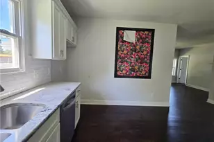 106 S Fieldcrest Rd, Eden, NC 27288 - Photo 10
