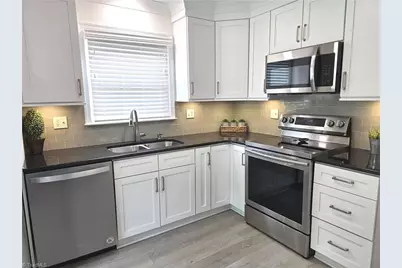 508 Rock Cliff Court, Winston-Salem, NC 27104 - Photo 8