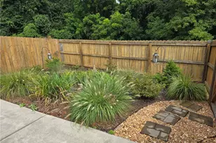508 Rock Cliff Ct, Winston-Salem, NC 27104 - Photo 18