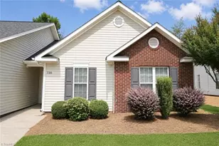 730 Wynbrook Square Ln, Winston-Salem, NC 27103 - Photo 2