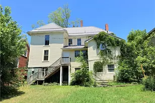 407 E St, North Wilkesboro, NC 28659 - Photo 4
