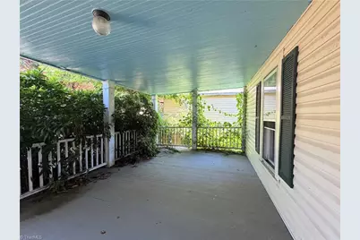 407 E Street, North Wilkesboro, NC 28659 - Photo 6