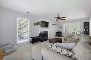 3007 Southampton Dr, Jamestown, NC 27282 - Photo 6