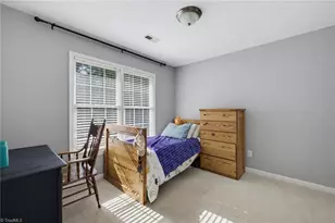 3007 Southampton Dr, Jamestown, NC 27282 - Photo 24