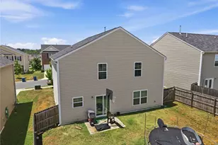 6824 Keeneland Dr, Whitsett, NC 27377 - Photo 30