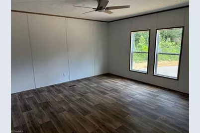 224 Briar Creek Court, Thomasville, NC 27360 - Photo 10